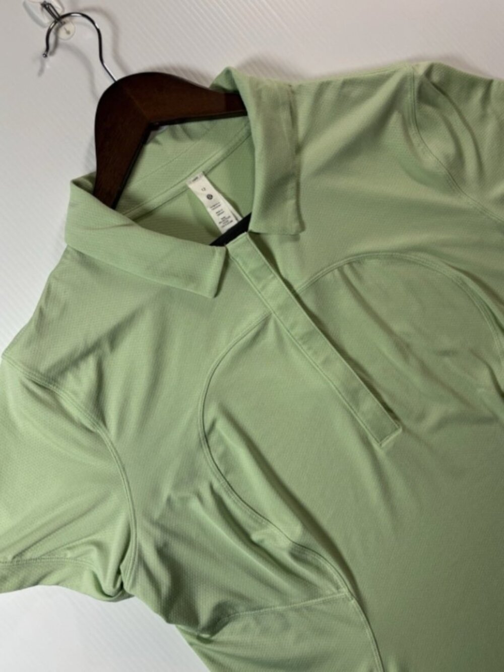 Lululemon Women's Quick Drying Short Sleeve Polo Kohlrabi Green Size 12 Golf